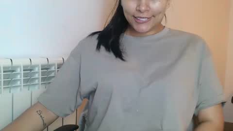 emmie online show from 22, 10, 2025