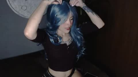 emmy__smith online show from 19, 2, 2026