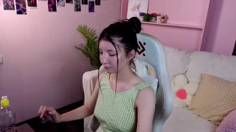 emmy_dreamy_ online show from 5, 7, 2026