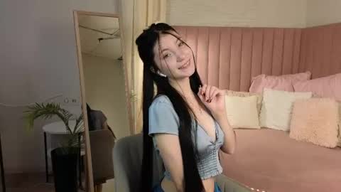 emmy_dreamy_ online show from 11, 7, 2026