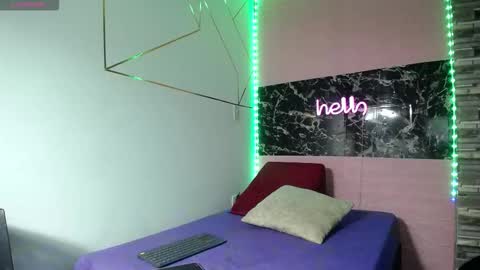 emmy_durant online show from 22, 9, 2025