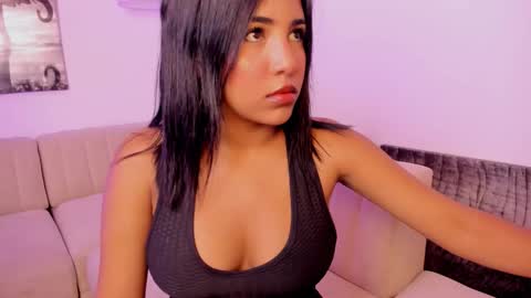 Emmy Heart online show from 2, 2, 2026