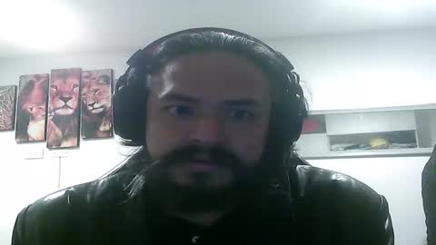 Snapshot of emperor_content chatting on 2, 11, 2025 Nelson Mantilla Len online show from 2, 11, 2025