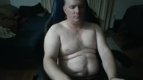Snapshot of emsguy1 chatting on 4, 4, 2026 Matt online show from 4, 4, 2026
