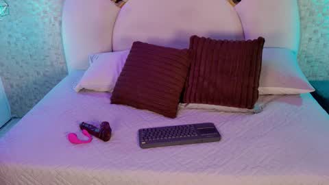 Emy  online show from 20, 2, 2026