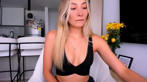 emyconneer online show from 7, 1, 2025