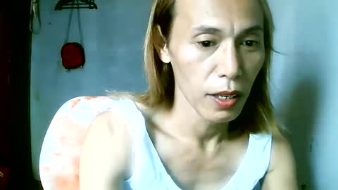 Snapshot of encantadats chatting on 11, 6, 2026 CHUN LY online show from 11, 6, 2026