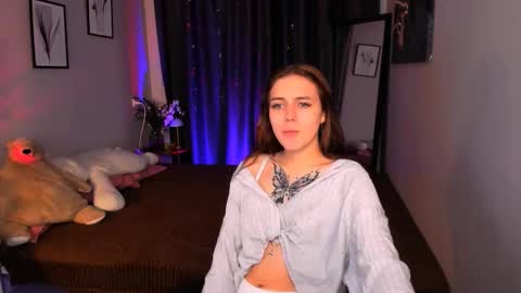 enchanted_bella online show from 6, 11, 2025