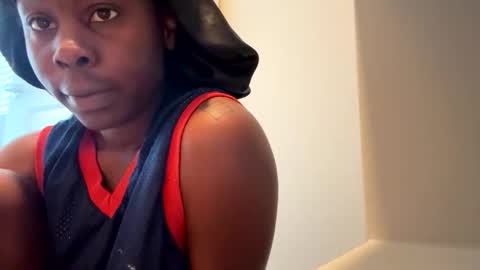 Enchantress online show from 6, 2, 2026