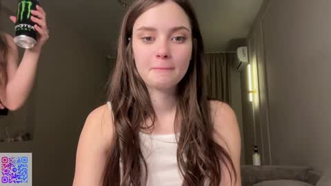 Snapshot of endlessmia chatting on 29, 1, 2025 Mia online show from 29, 1, 2025