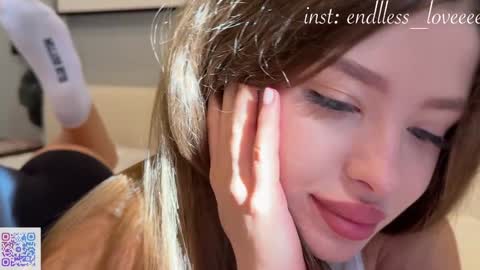 Snapshot of endlessmia chatting on 18, 1, 2026 Mia online show from 18, 1, 2026