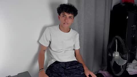 Salo online show from 7, 4, 2026