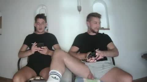 Englishladxxx online show from 30, 5, 2026
