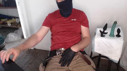 englishshyguyuk online show from 12, 5, 2026