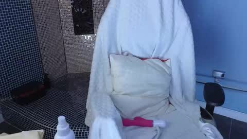 enifery online show from 27, 2, 2026