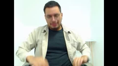 enrique online show from 15, 2, 2025