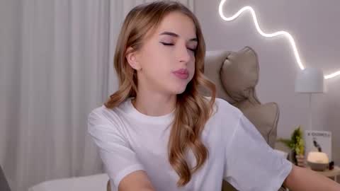 entya online show from 12, 1, 2026