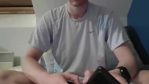 enzo41220 online show from 19, 4, 2026