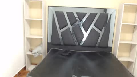 enzo_mc online show from 7, 3, 2026