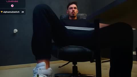 EnzoRace online show from 1, 10, 2025