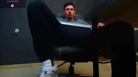 EnzoRace online show from 10, 10, 2025