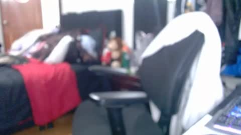 Snapshot of enzoyarack chatting on 20, 11, 2025 enzoyarack online show from 20, 11, 2025