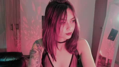 Leyla online show from 30, 4, 2026