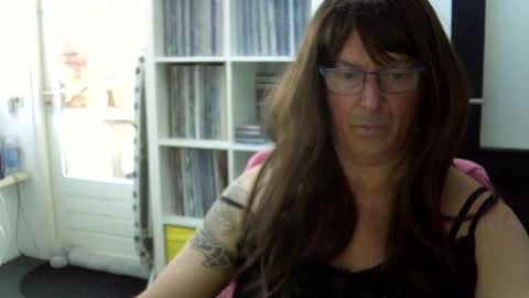 ErBee62 online show from 6, 3, 2025