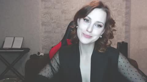 Erdbeeren mit Sahne online show from 5, 12, 2025