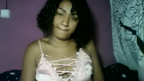 erica0586 online show from 16, 11, 2025
