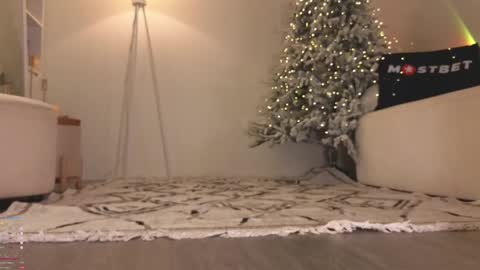 Call me Erica online show from 13, 12, 2024