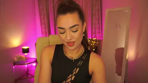 Erica online show from 8, 7, 2026
