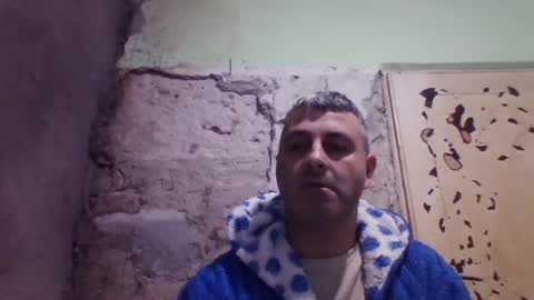 Snapshot of ericboy32 chatting on 17, 12, 2025 eric online show from 17, 12, 2025