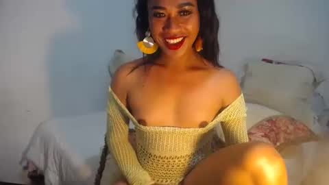 erika_madrigal online show from 21, 12, 2024