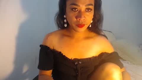erika_madrigal online show from 21, 1, 2025