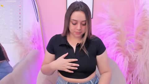 Snapshot of erika_mendez1 chatting on 23, 9, 2025 Erika Mendez online show from 23, 9, 2025