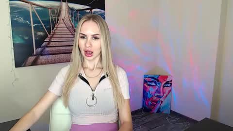 Erika online show from 13, 10, 2025