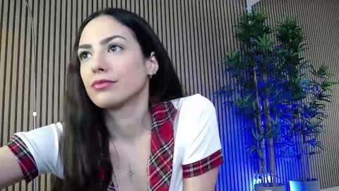 erikarossee online show from 6, 2, 2026