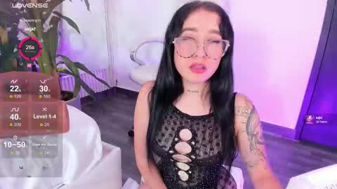 Eri  online show from 13, 9, 2025