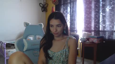 erina_1 online show from 15, 1, 2025