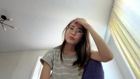 Luna online show from 6, 7, 2026