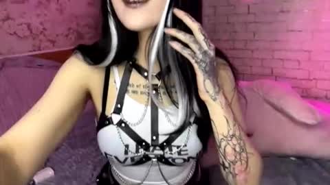 Snapshot of ernestinezalesky chatting on 18, 2, 2026 Nina online show from 18, 2, 2026