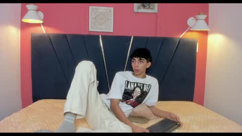 ero_boy40 online show from 29, 5, 2026