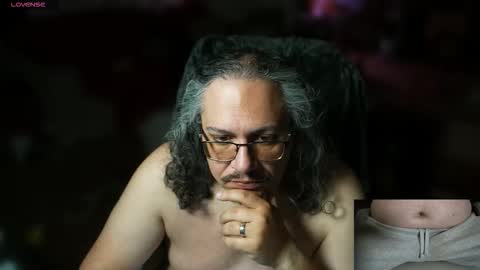 Snapshot of eroshays chatting on 1, 3, 2026 Eros Hays online show from 1, 3, 2026