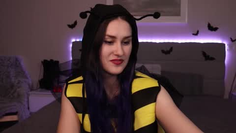 erotic_synth_goddess online show from 25, 10, 2025