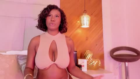 Snapshot of eroticalana_ chatting on 19, 2, 2026 Alana online show from 19, 2, 2026