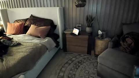 eroticextasy818 online show from 13, 1, 2026