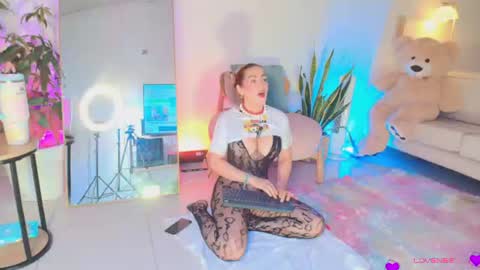Snapshot of erotik_lady chatting on 8, 7, 2026 TINY online show from 8, 7, 2026