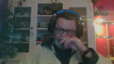 Erwins room welcome sound on online show from 14, 1, 2025