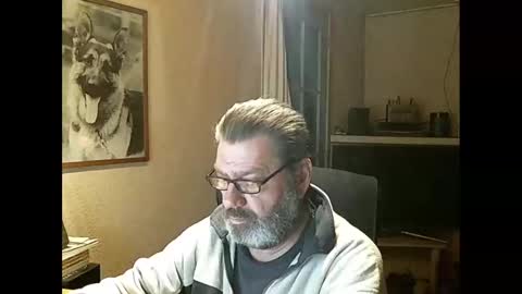 Erwins room welcome sound on online show from 9, 2, 2025